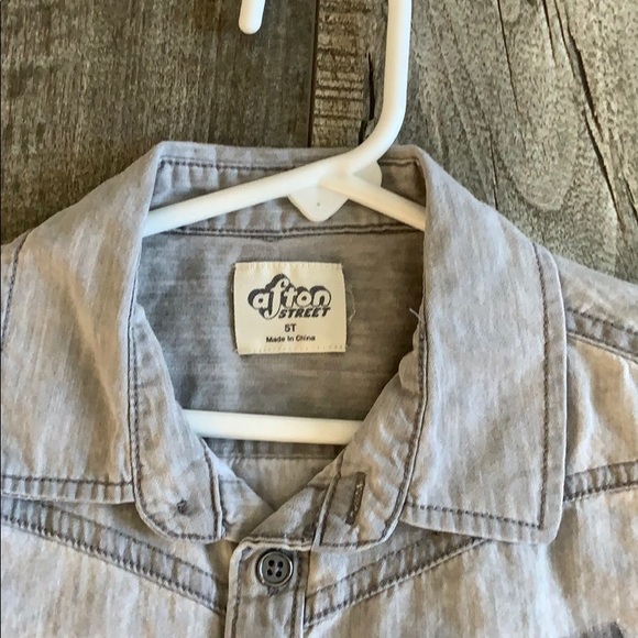Kids Afton Street size 5 kids shirts - Picture 3 of 3